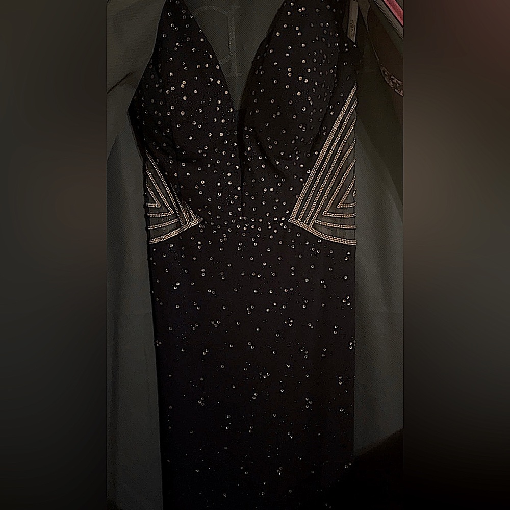 Ellie Wilde Prom Dress - Picture 5 of 7